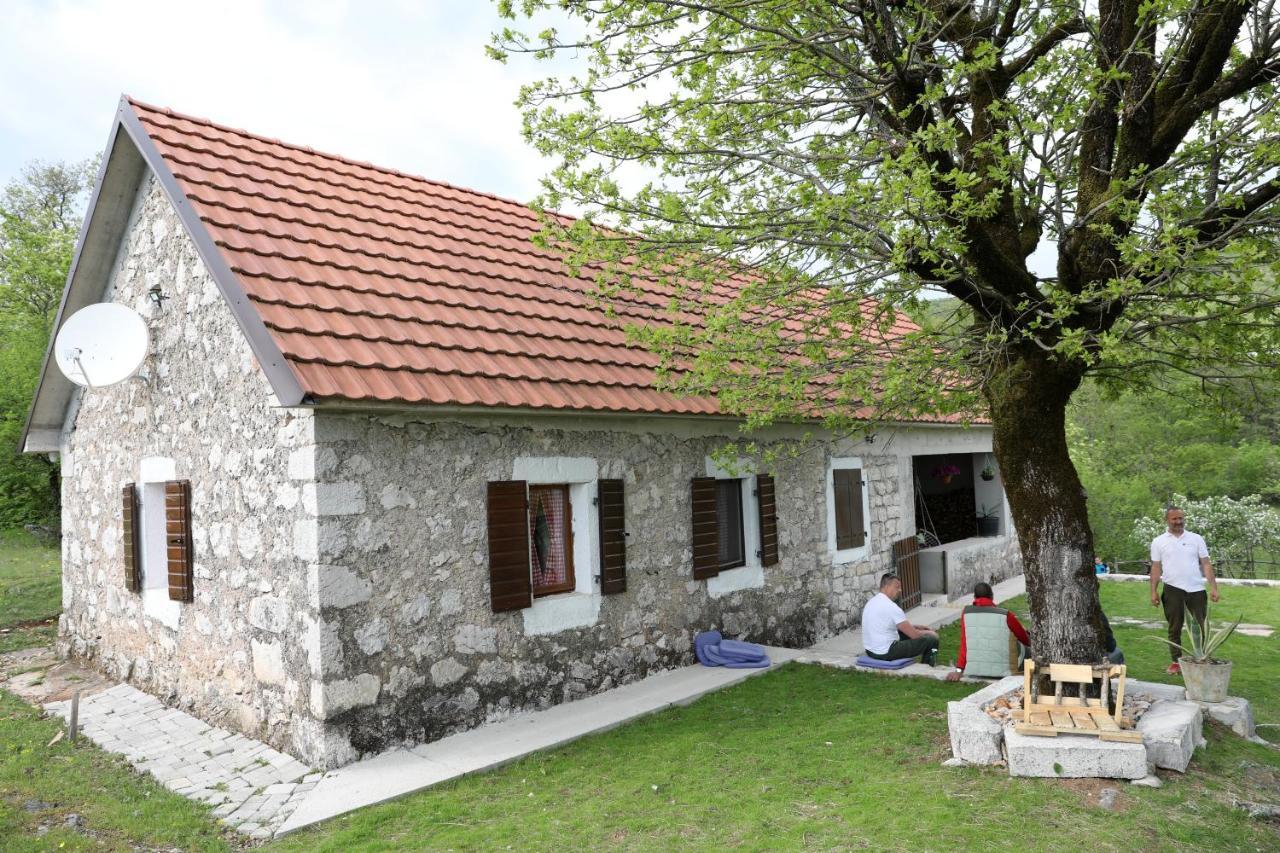Lake House 'Vilin Konak' Nikšić Exterior foto